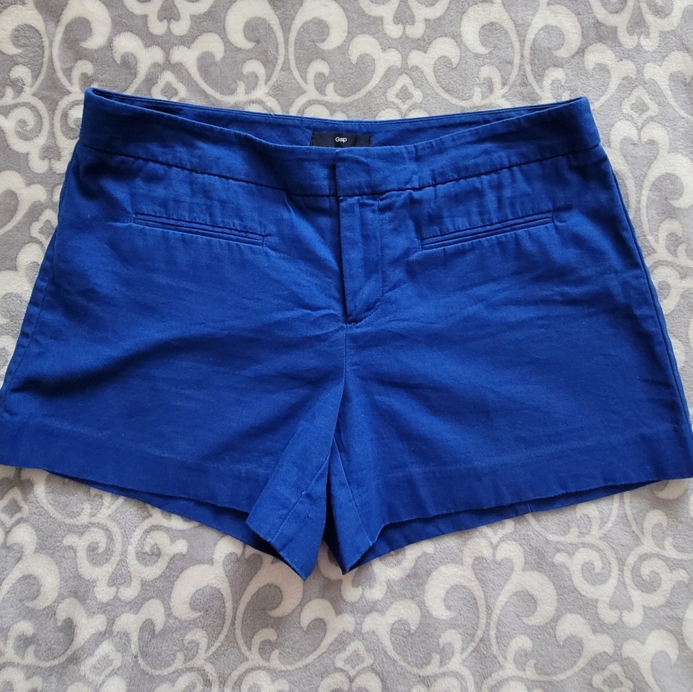 Gap low-rise shorts, royal blue, Size 4